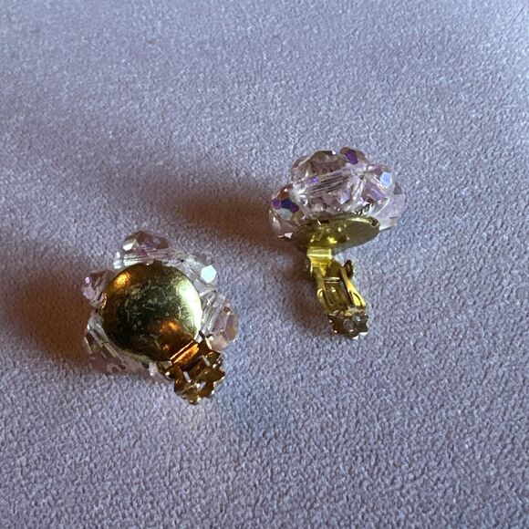 Vintage Iridescent Pink Flower Hand Beaded Clip On Earrings Elegant Romantic - Picture 7 of 8
